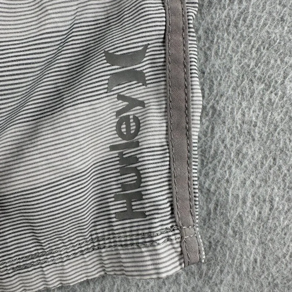 Hurley Mens Gray Striped Board Shorts Swim Trunks Size 38 Lace‎ Up Surf Skate